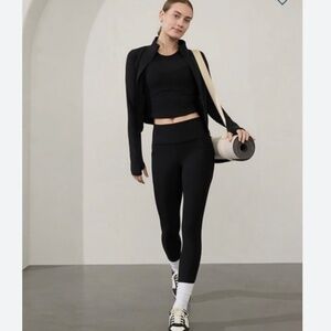 Athleta Salutation Stash High Rise Rib Mix Legging - Medium